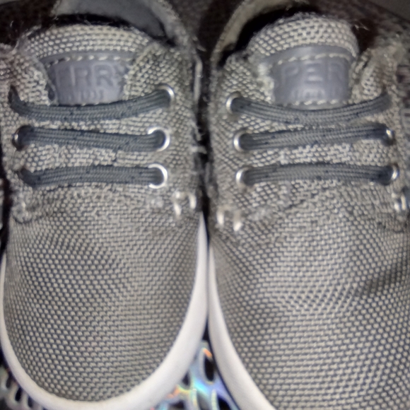 BABY BOYS SPERRY'S SIZE 5M - Picture 2 of 6